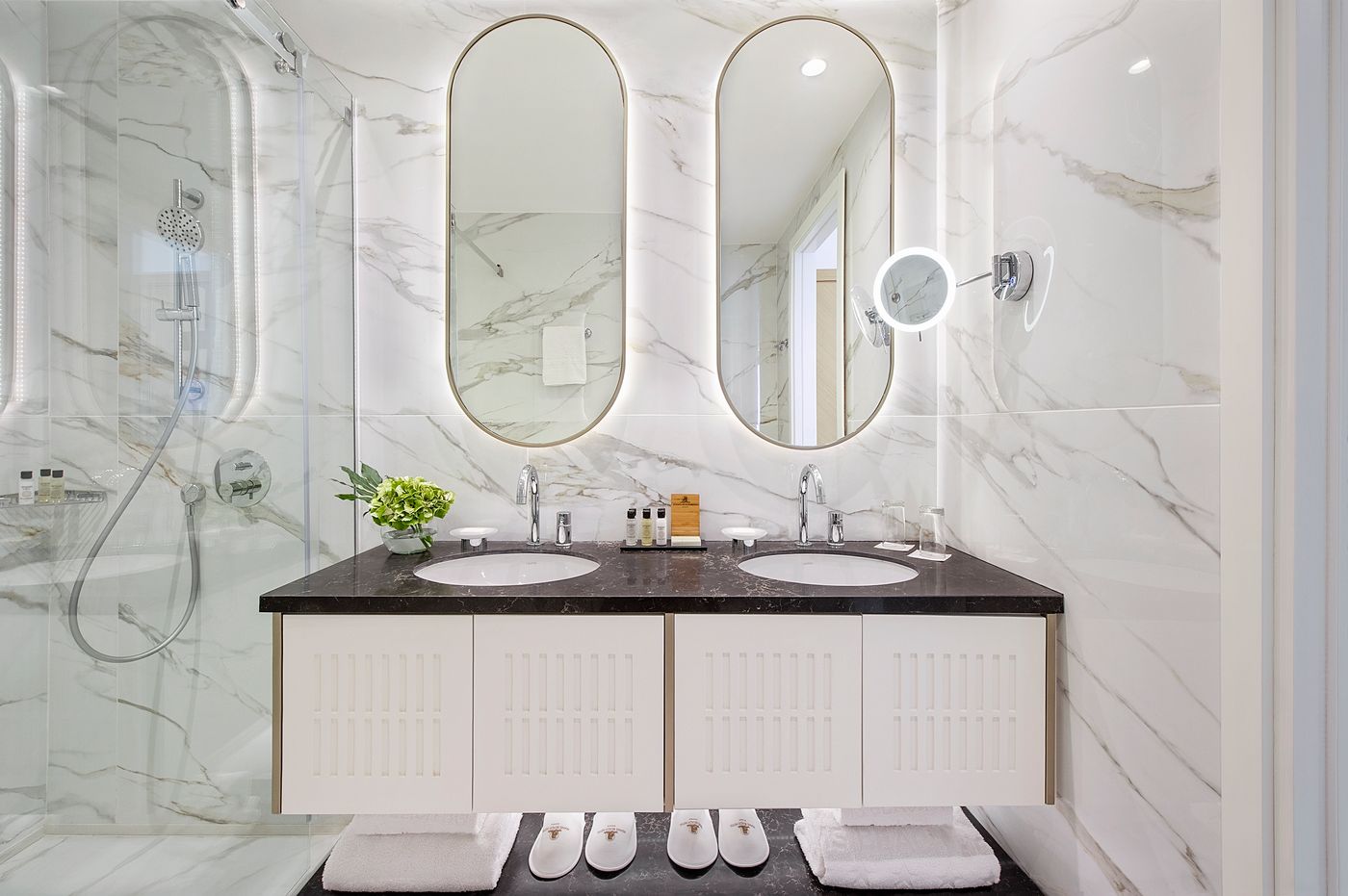 Adams-Beach-Hotel-Room-50