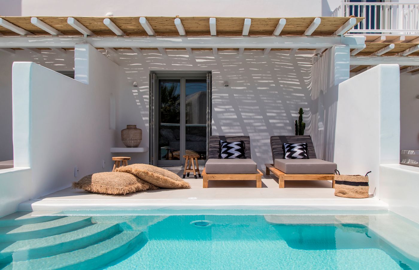 Adorno-Suites-Mykonos-Room-7