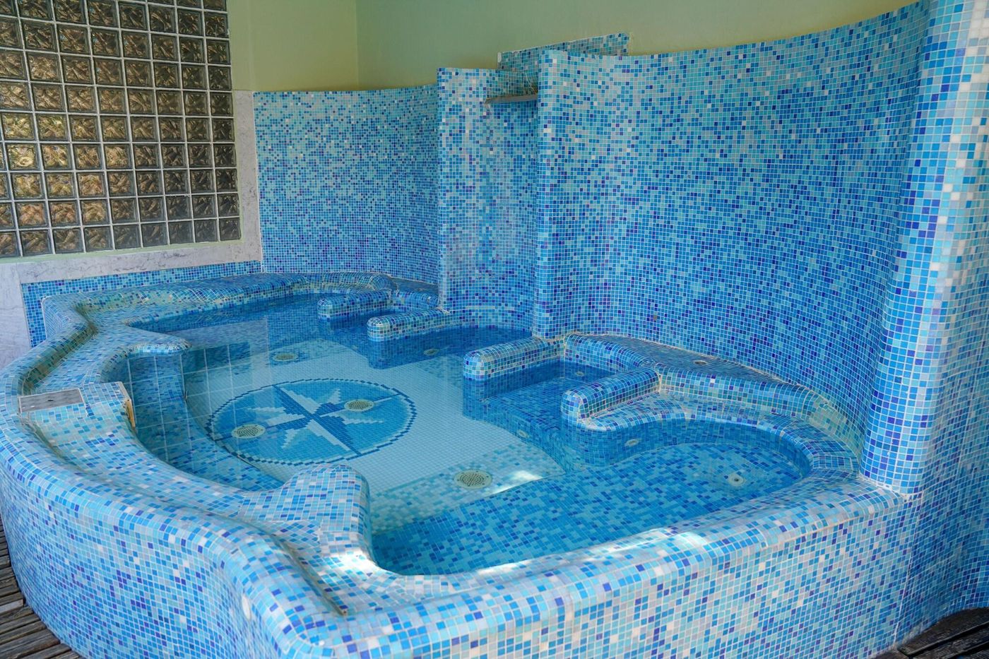 Hotel-Cappelli-Pool-65