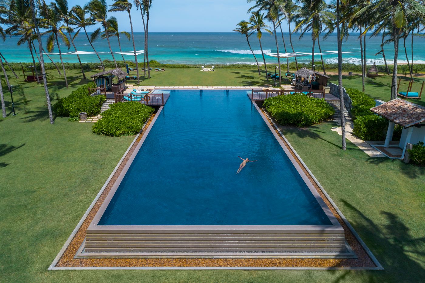 Shangri-La-Hambantota-Pool-3