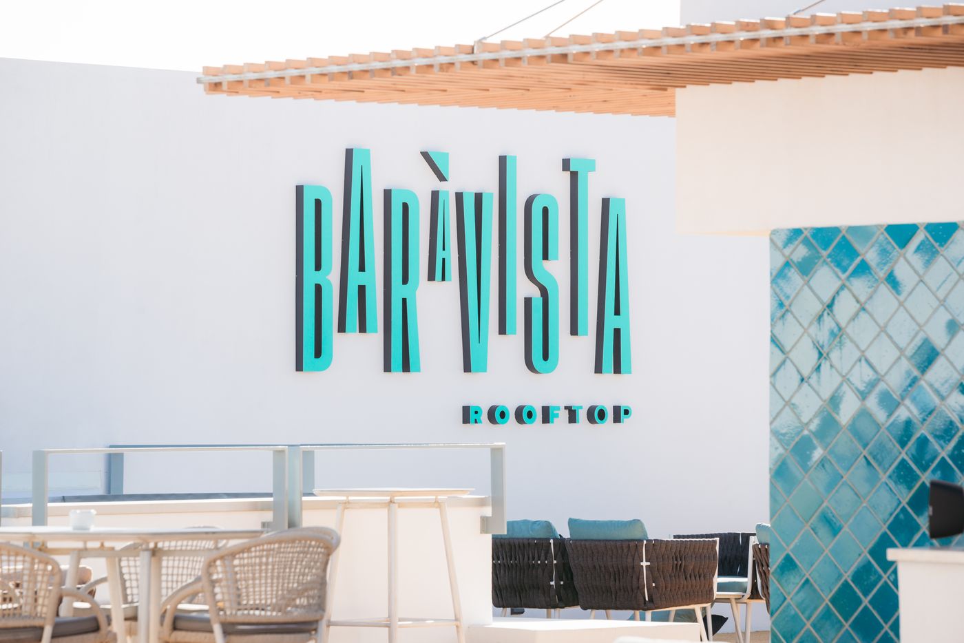 Sines-Sea-View-Business-and-Leisure-Hotel-Bar-28