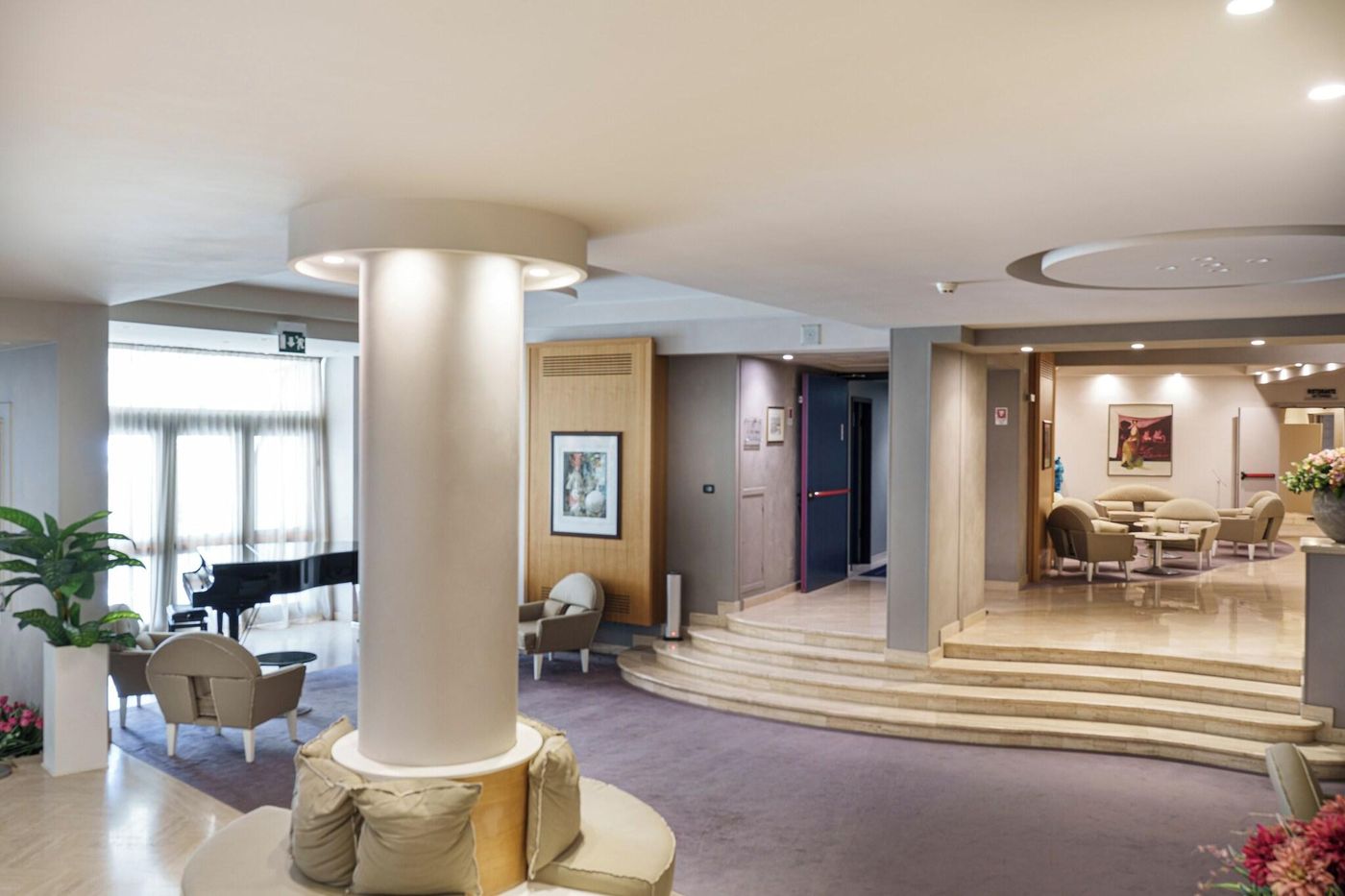 President-Park-Lobby-33