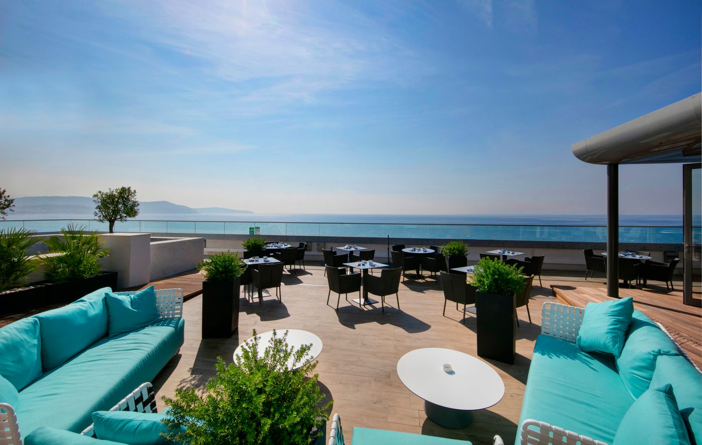 Radisson-Blu-Hotel-Nice-Restaurant-9