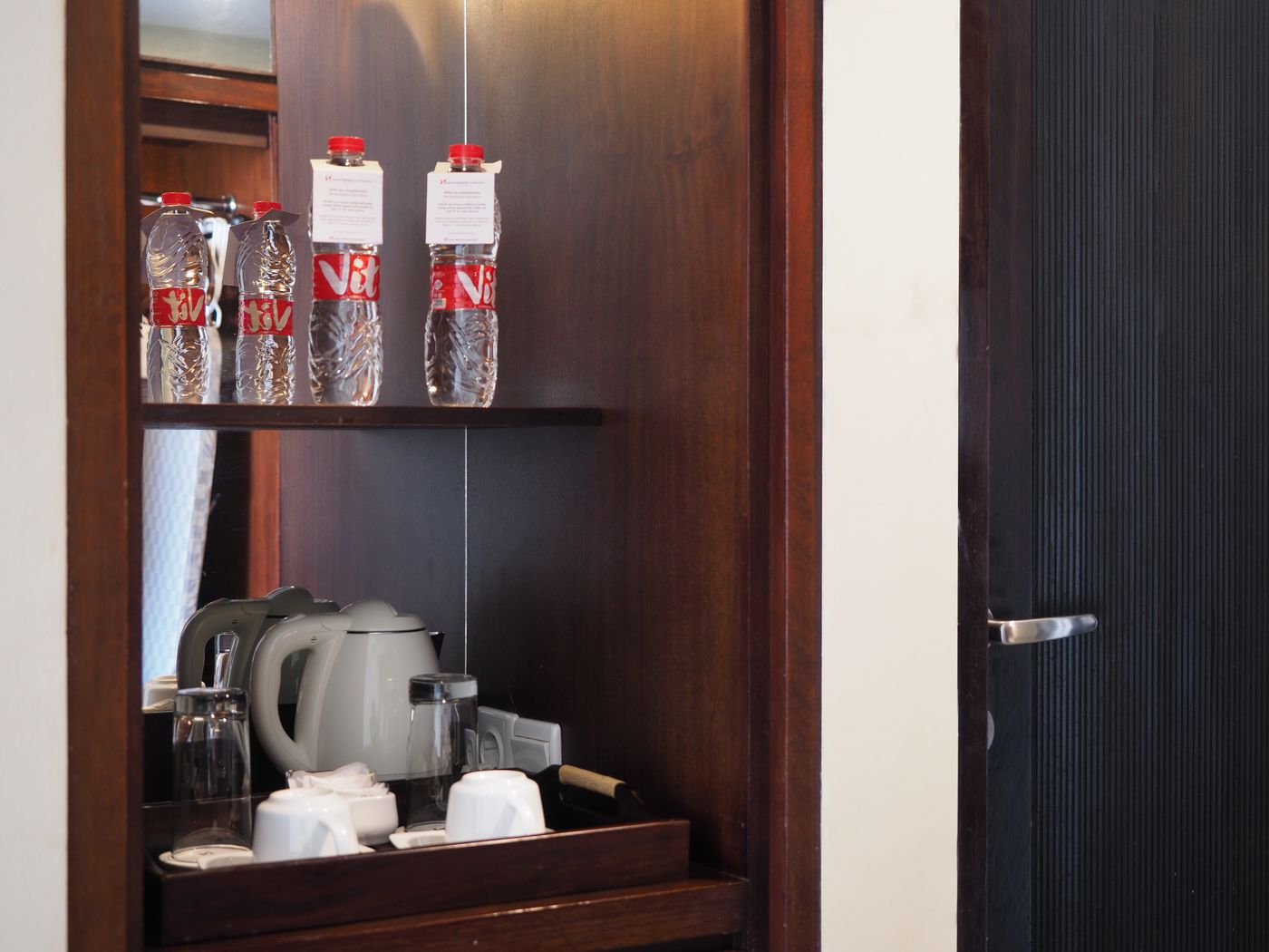 Swiss-Belhotel Rainforest-Indonesia-KUTA-Room-7