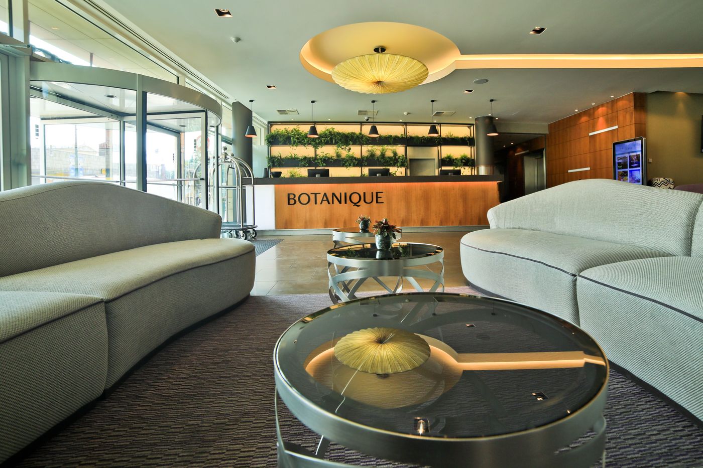 Botanique-Hotel-Prague-Lobby-3