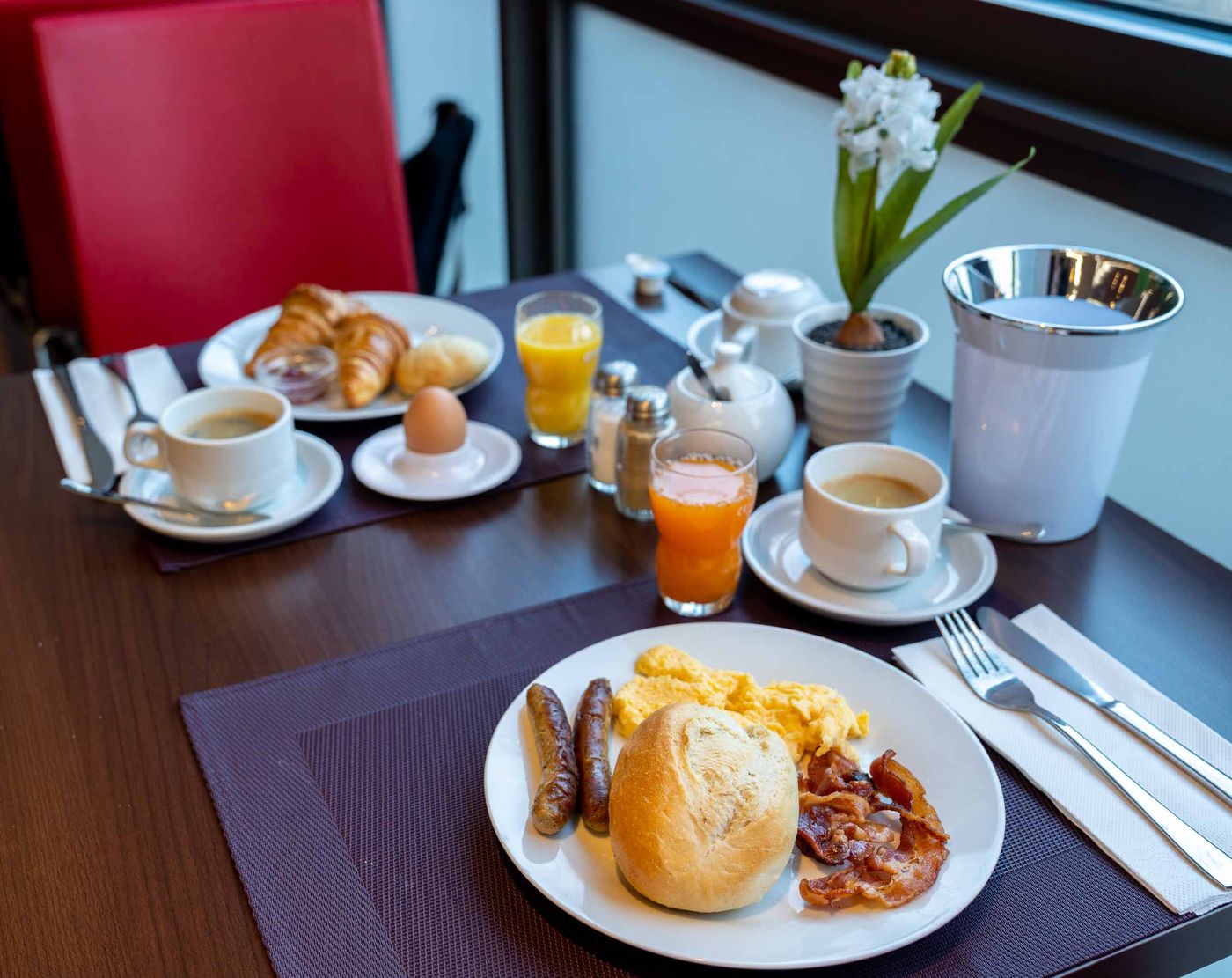 Best-Western-Plus-Plaza-Berlin-Kurfuerstendamm-Restaurant-65