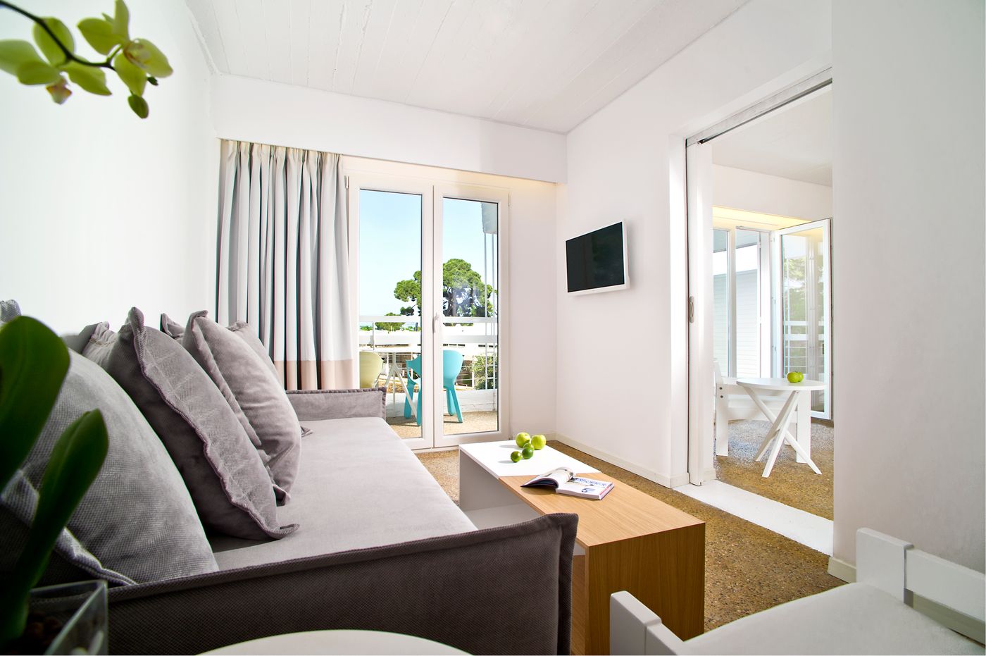 Marathon-Beach-Resort-Room-3