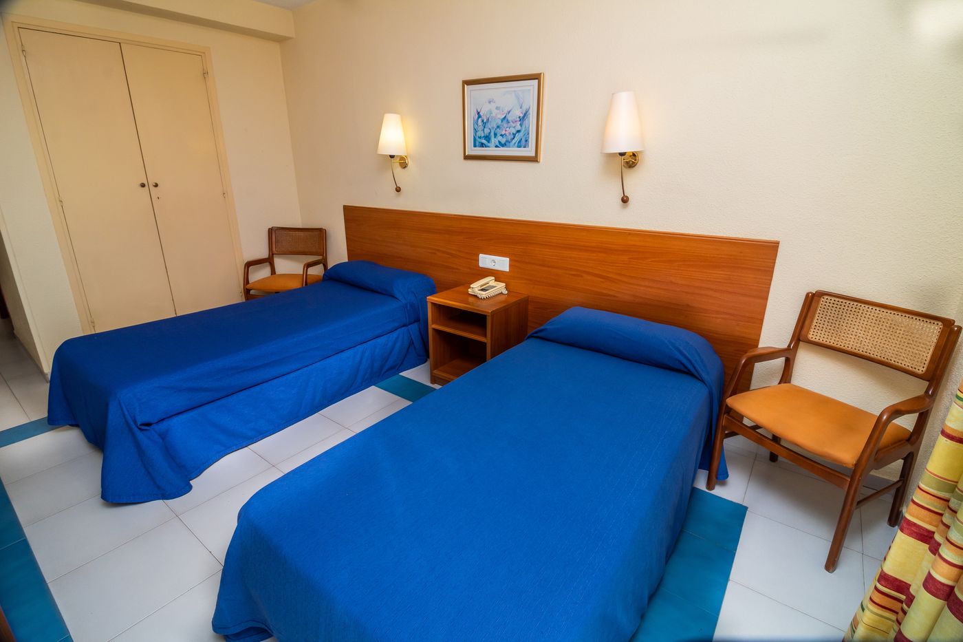 Port Hotel Mar Blau - Adults Only