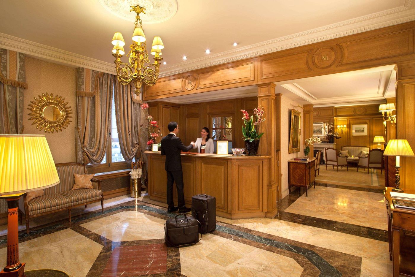 Hotel-Mayfair-Lobby-7