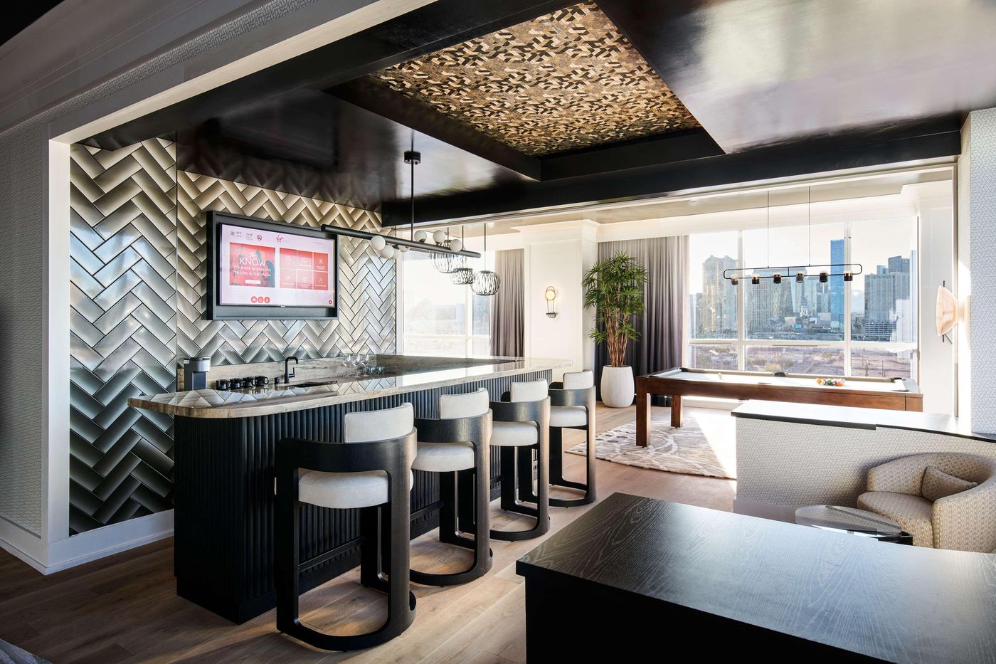 Virgin-Hotels-Las-Vegas-Curio-Collection-by-Hilton-Bar-21