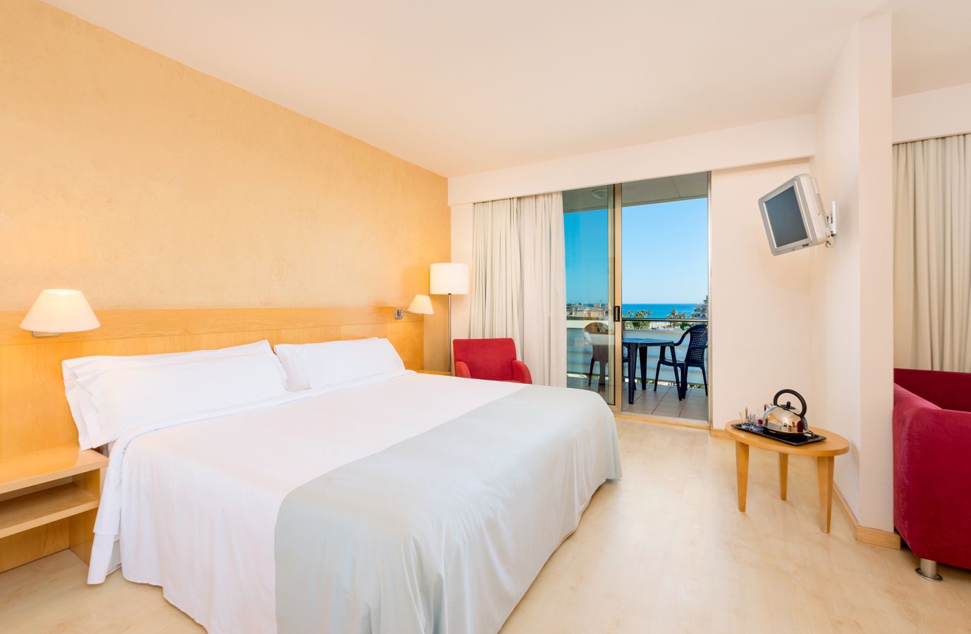 Sol-Port-Cambrils-Hotel-Room-28