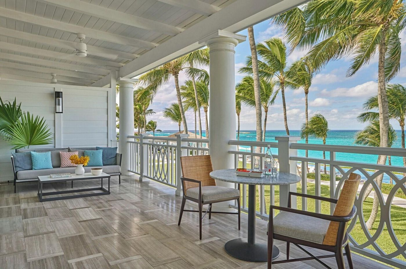 The-Ocean-Club-A-Four-Seasons-Resort-Bahamas-Terrace-75