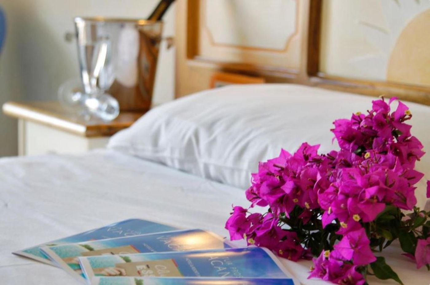 Club-Esse-Posada-Beach-Resort-Room-9