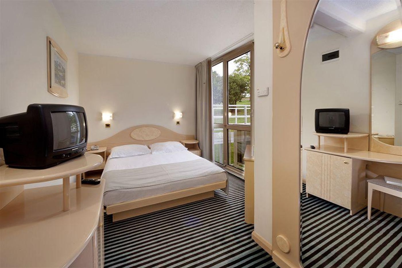 Hotel-Gran-Vista-Plava-Laguna-Room-18