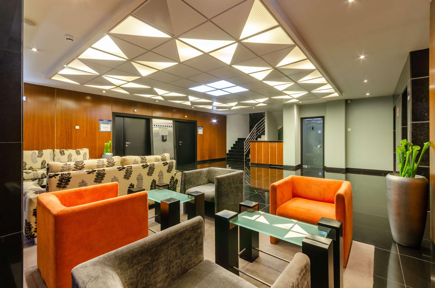 Olissippo-Marques-De-Sa-Lobby-3