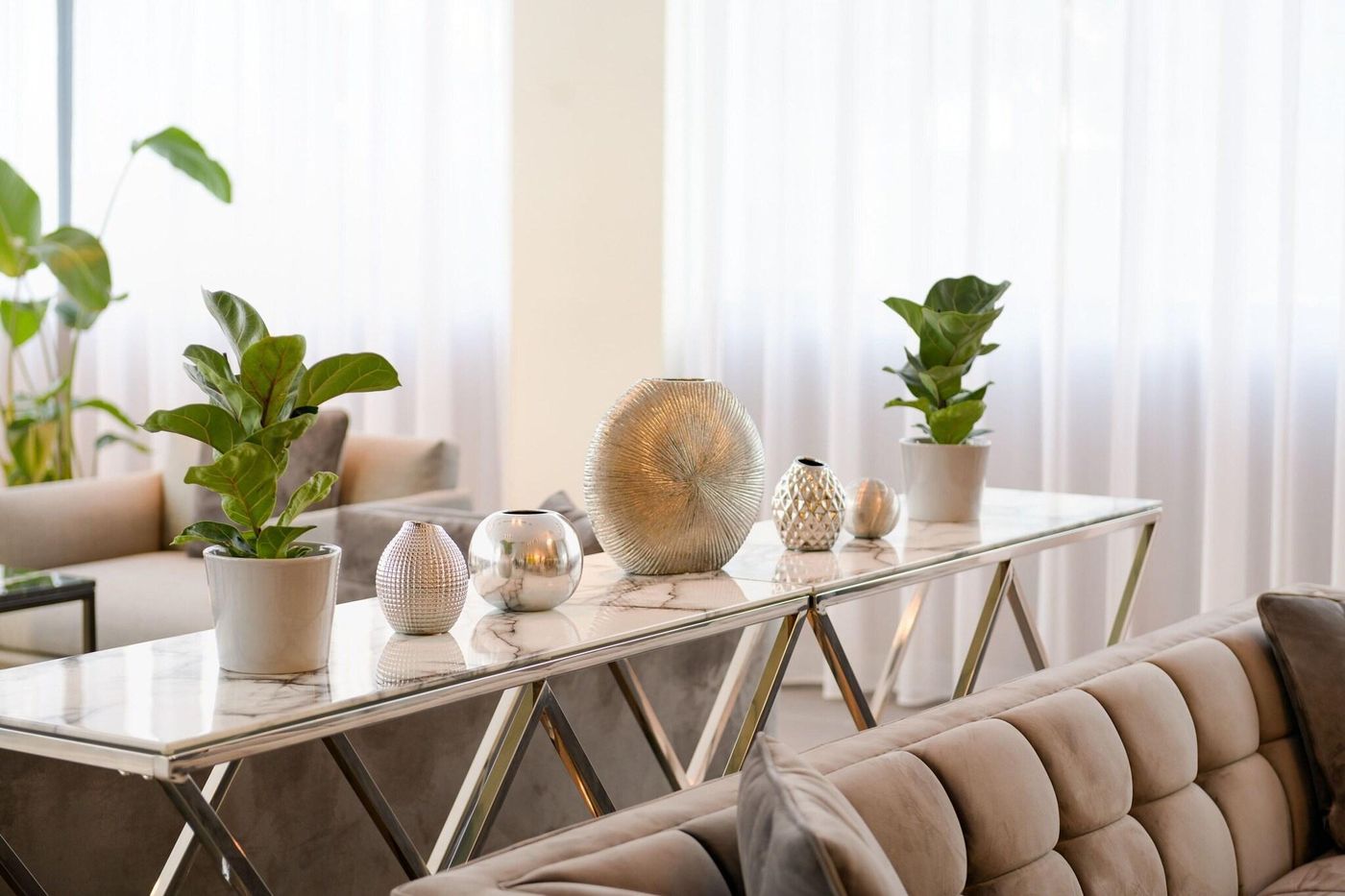 Ac-Hotel-By-Marriott-Milan-Sesto-Lobby-4