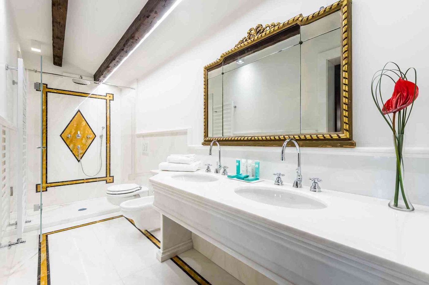 Nani-Mocenigo-Palace-Room-51