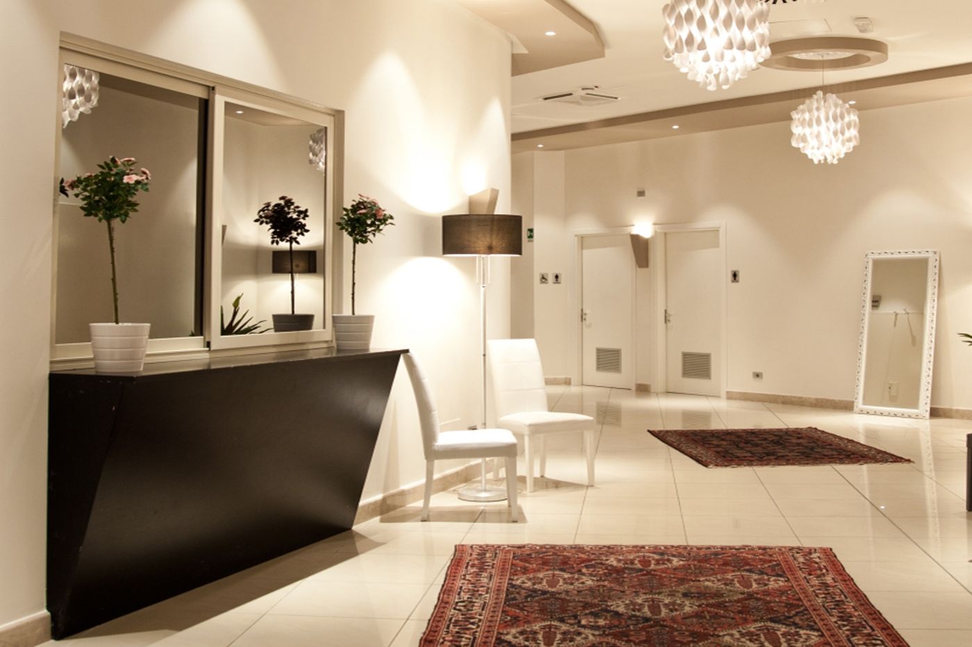 Plaza-Hotel-Catania-Lobby-33