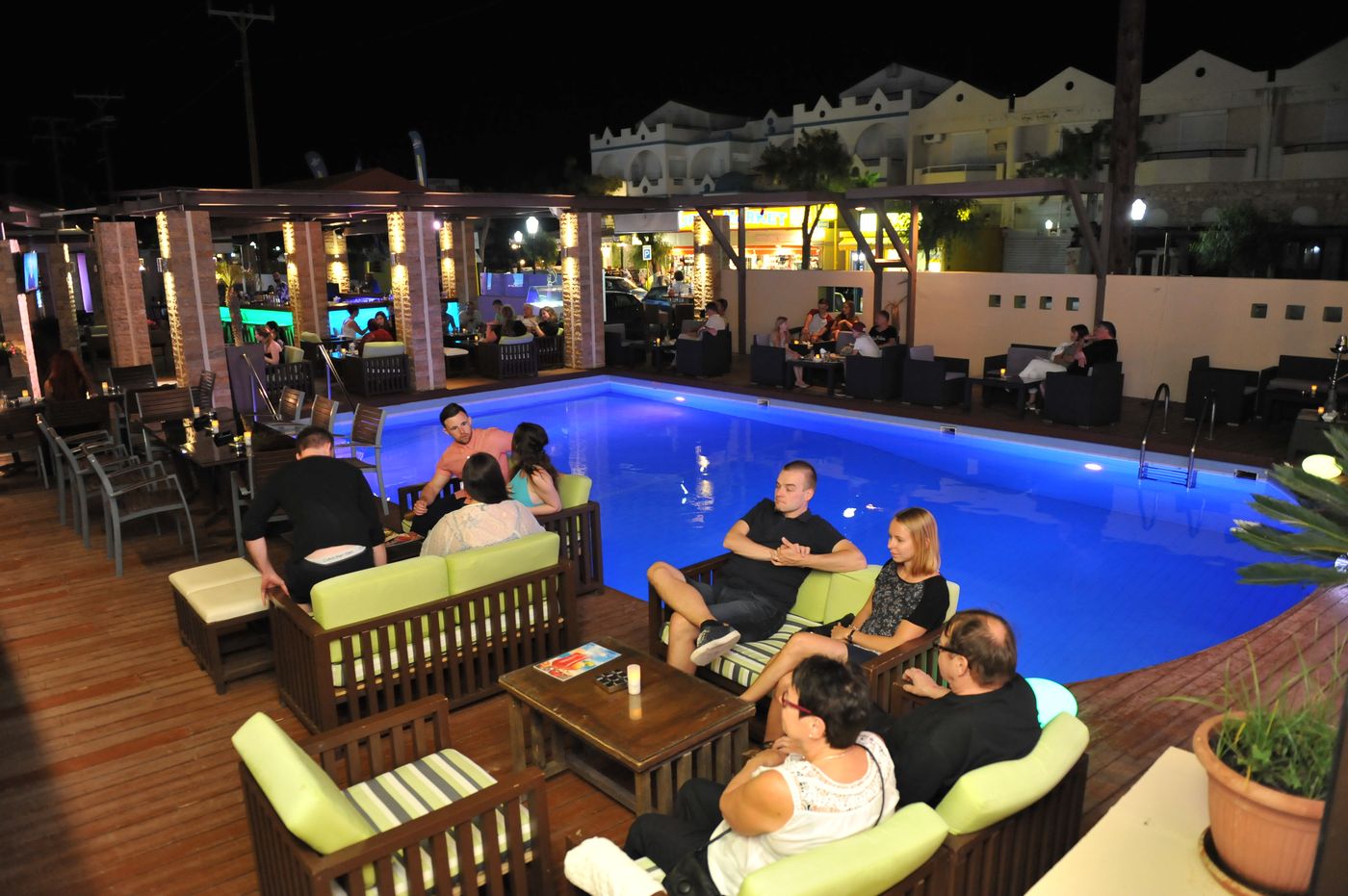 Heleni-Beach-Hotel-Bar-18