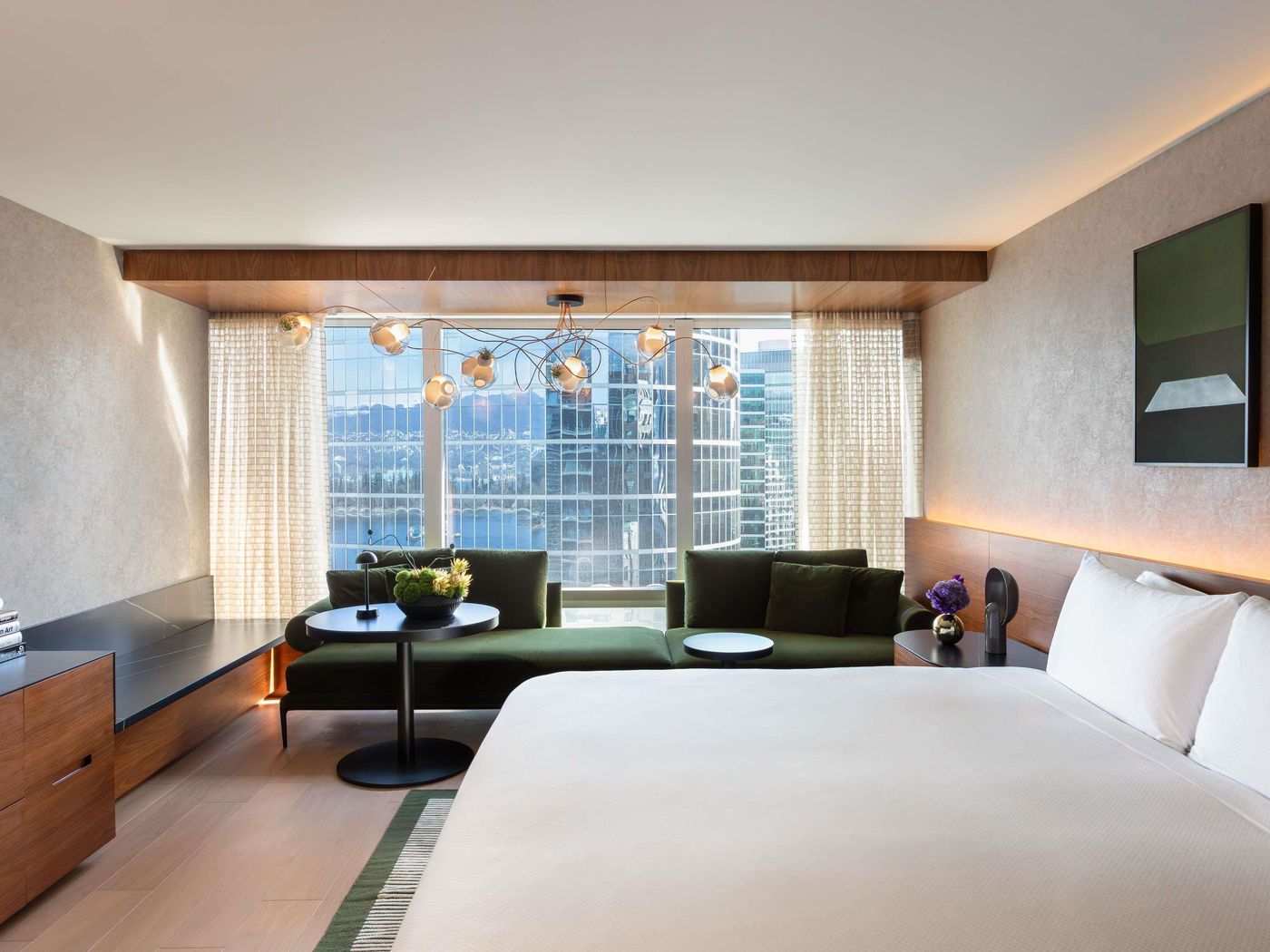 Fairmont-Pacific-Rim-Room-54