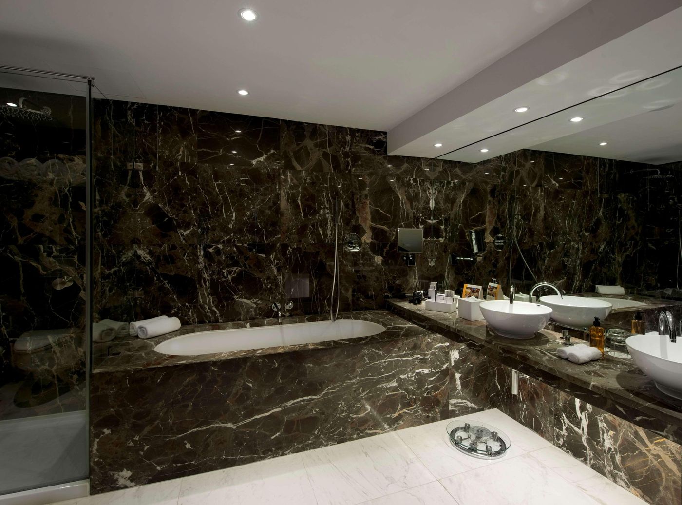 Tivoli-Marina-Vilamoura-Algarve-Resort-Room-87