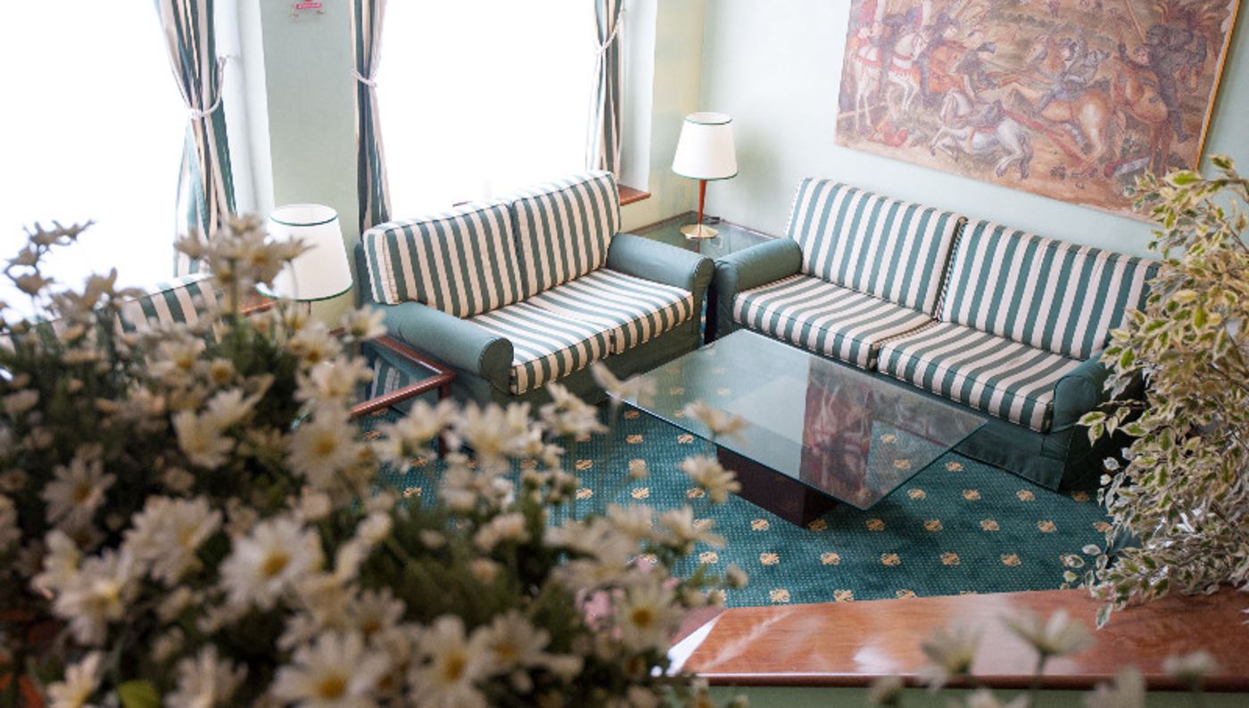 Flora - Italy - Milano - Lobby - 6