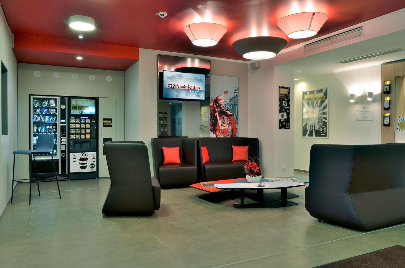 B&B Hotel Bad Homburg - Germany - Bad Homburg vor der Höhe - Lobby - 4