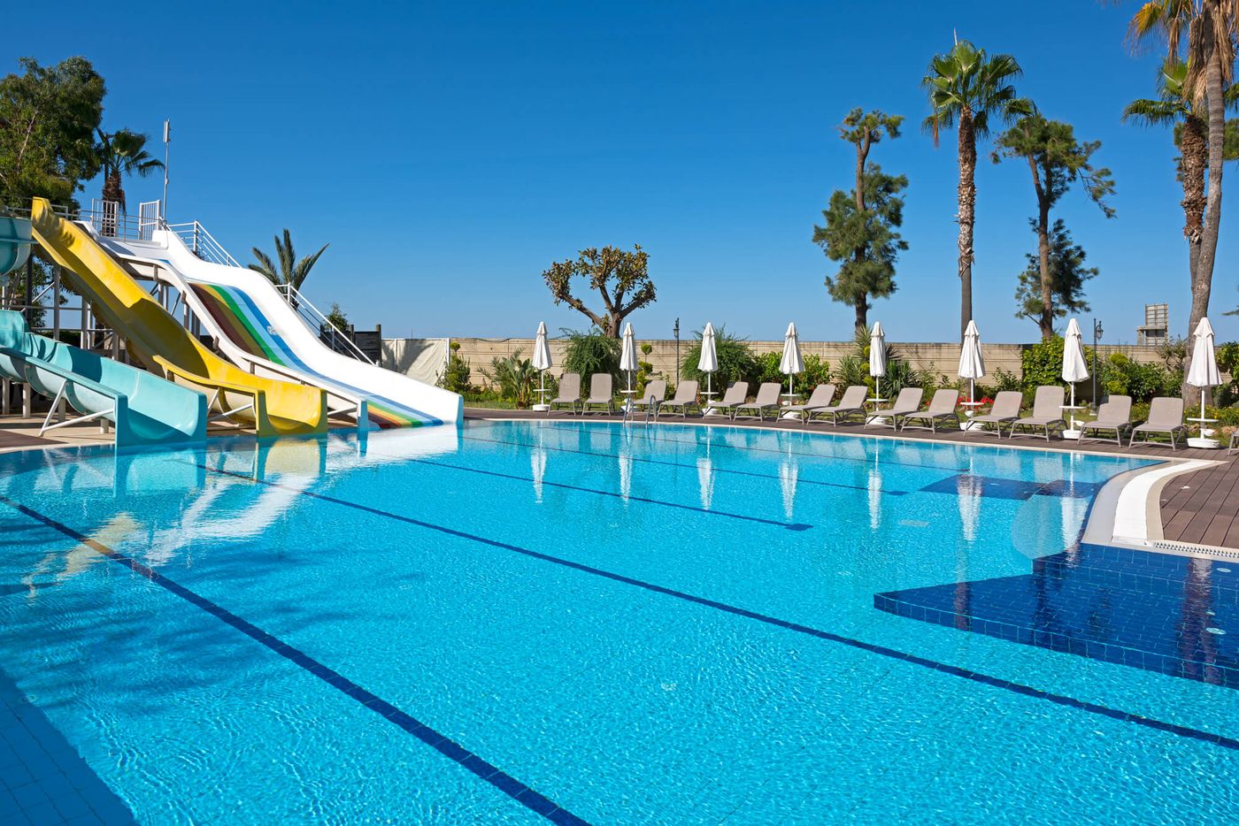 Grand-Kaptan-Hotel-Pool-8