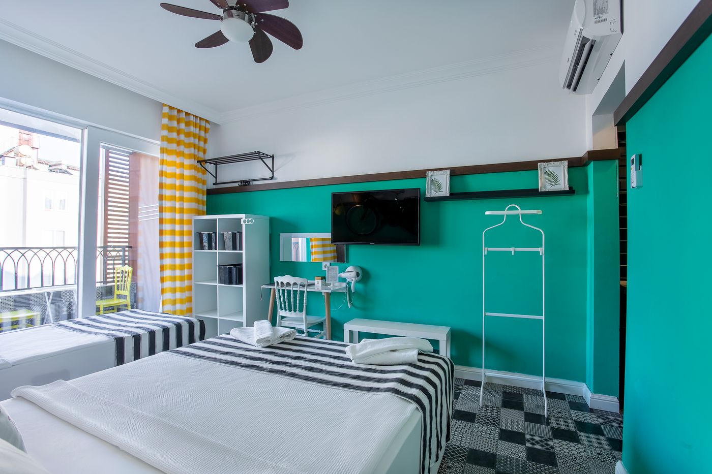 Anjelıq Downtown Hotel