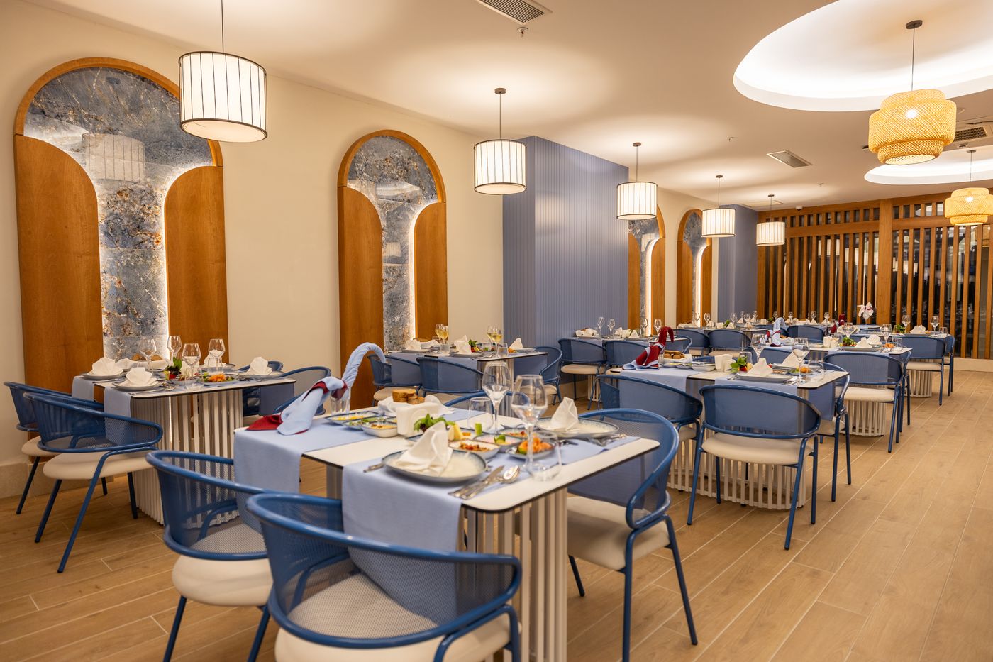 01.05.25 Side Moon Palace