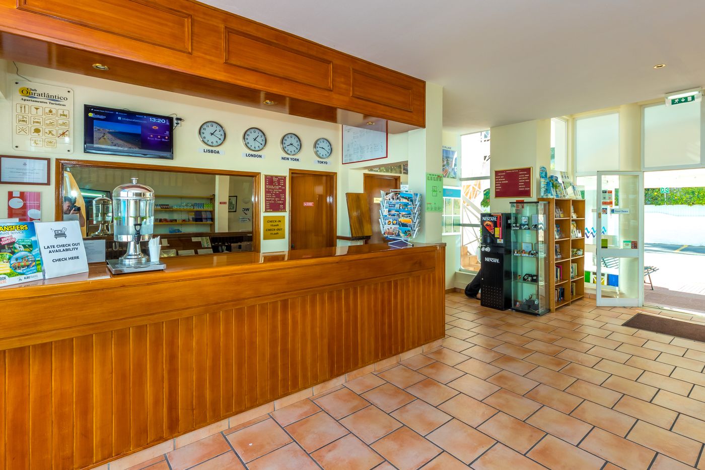 Ouratlantico-Lobby-58