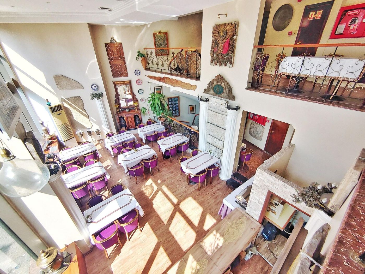 Orient-Mintur-Hotel-Restaurant-17