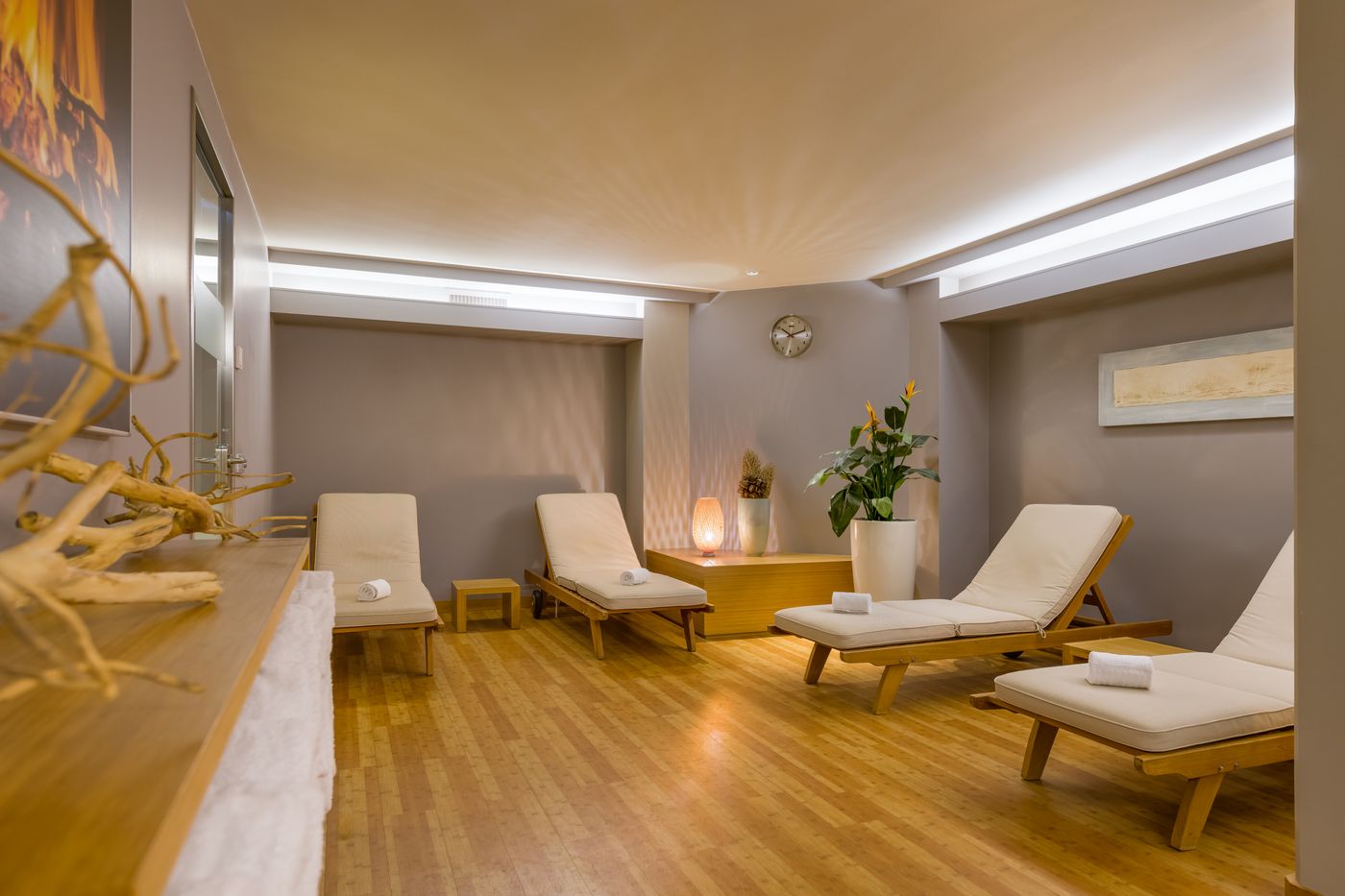 Movenpick-Amsterdam-City-Sports-and-Entertainment-19