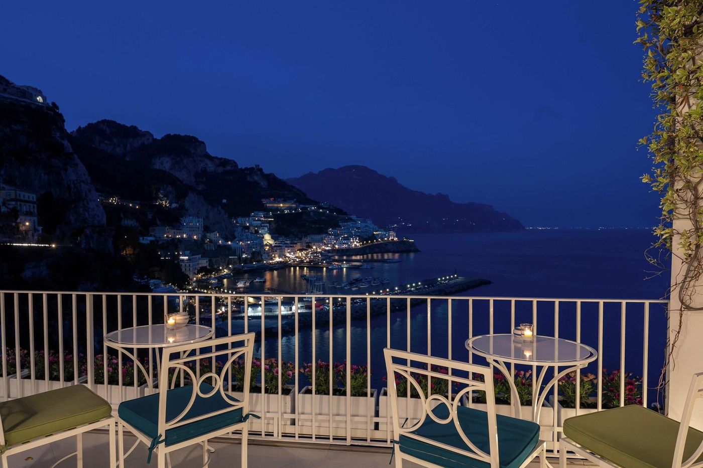 Miramalfi-Bar-52
