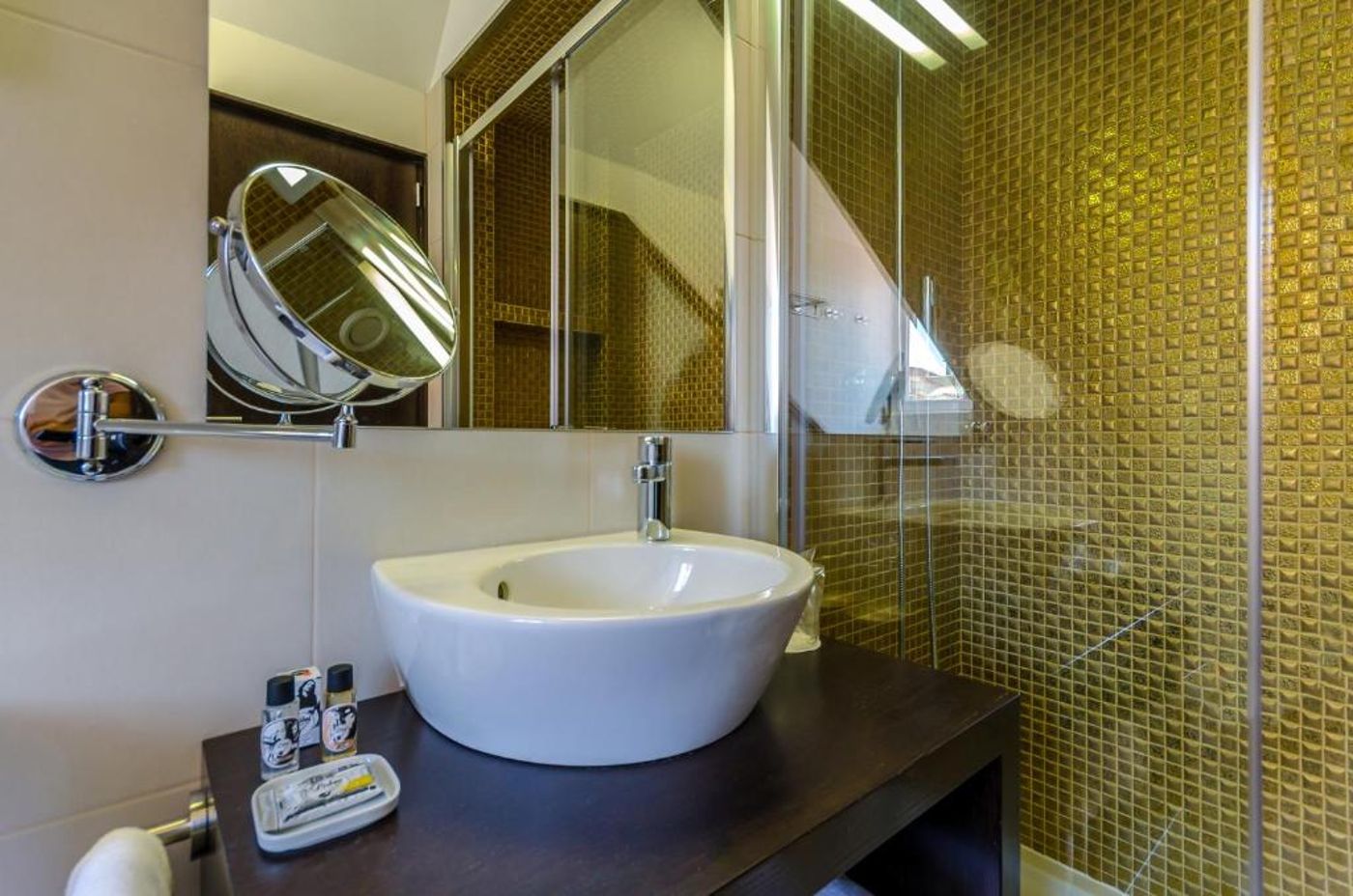 behotelisboa-Room-31