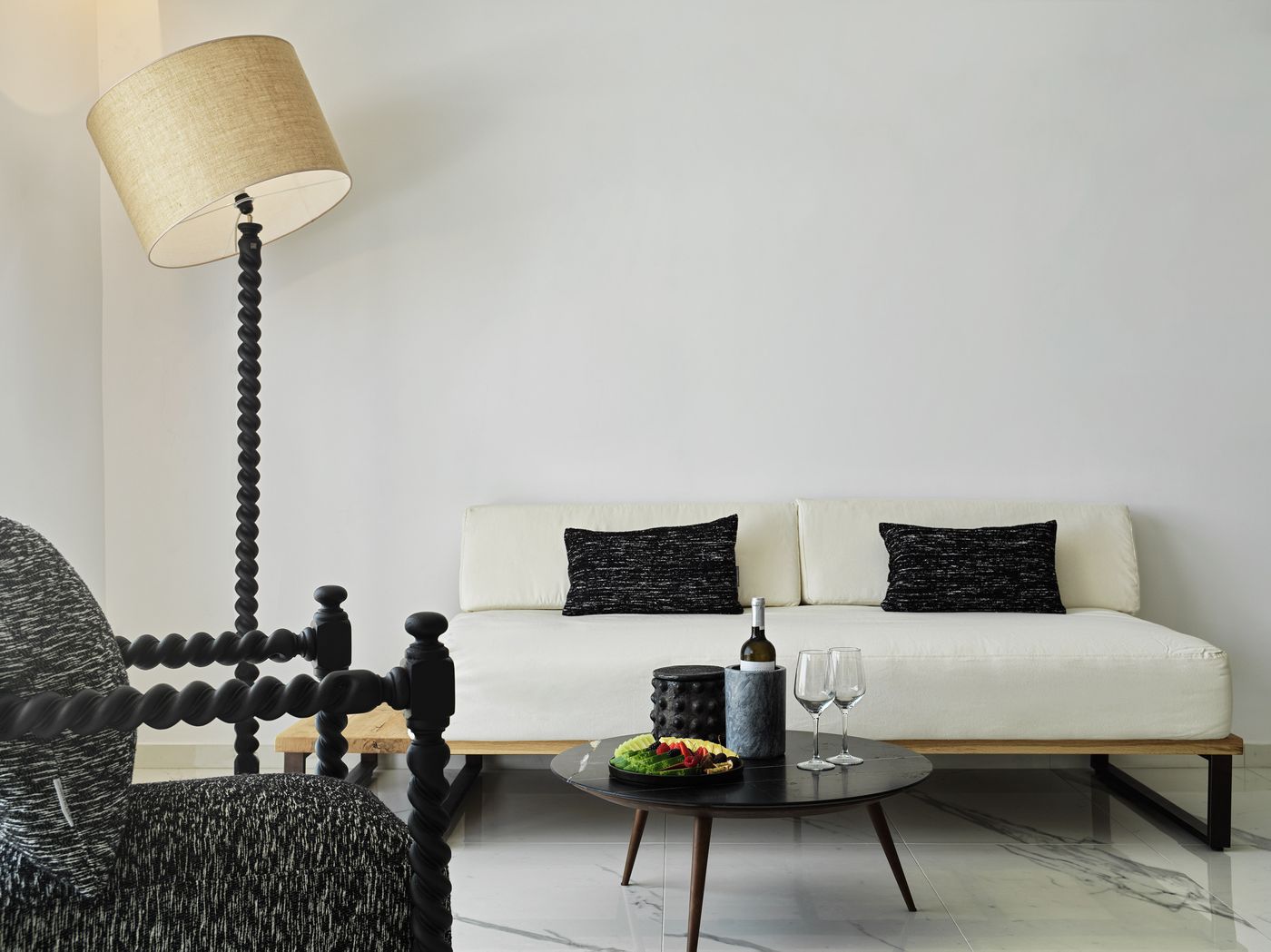 Kouros-Hotel---Suites-Room-66