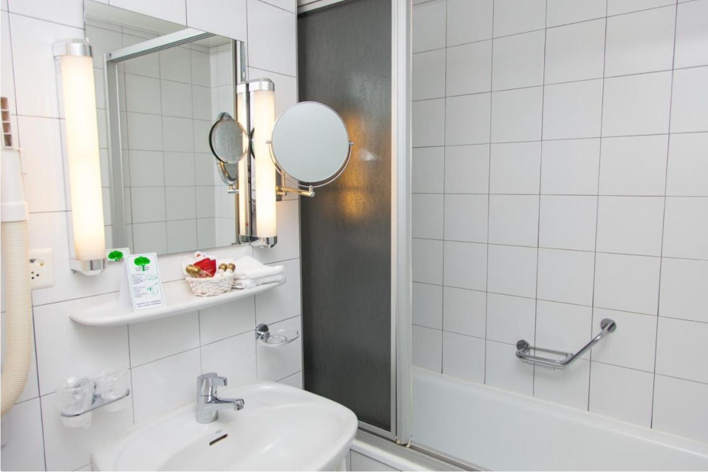 Le-Montbrillant-Room-22