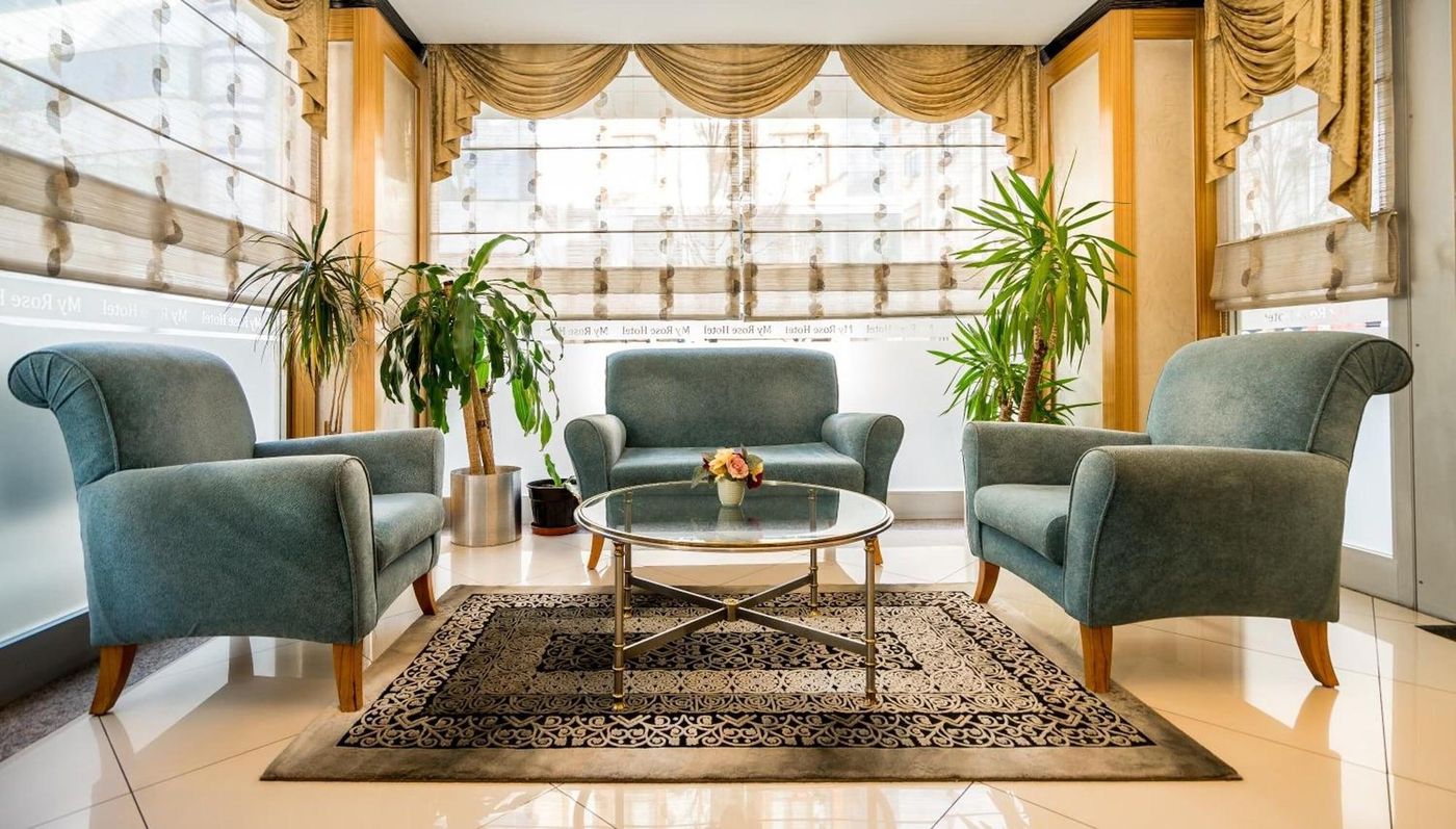 My-Rose-Hotel-Lobby-2