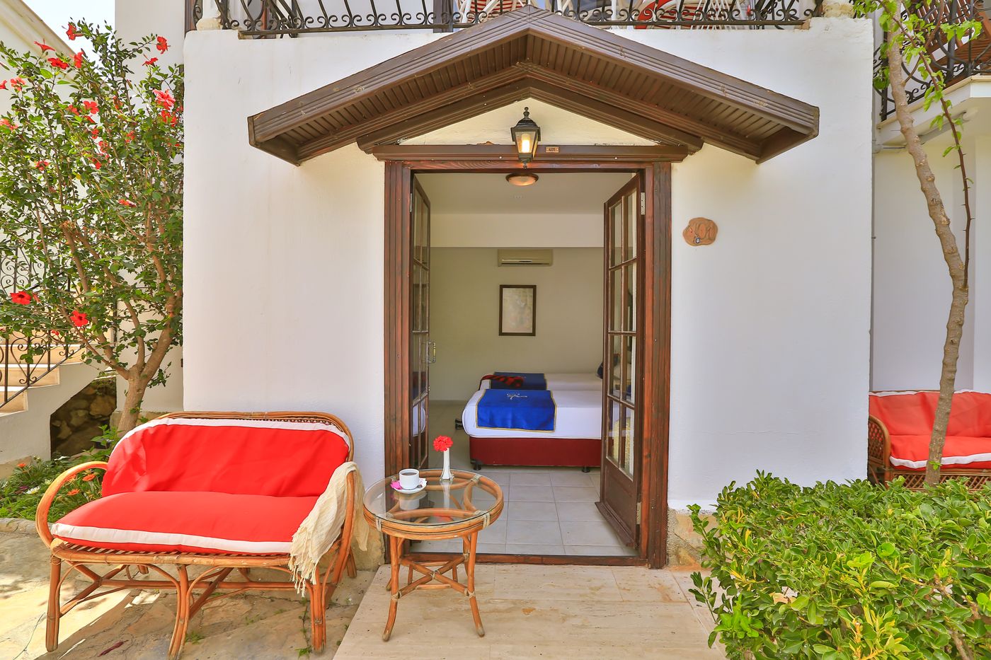 Sunny-Garden-Nilufer-Room-7