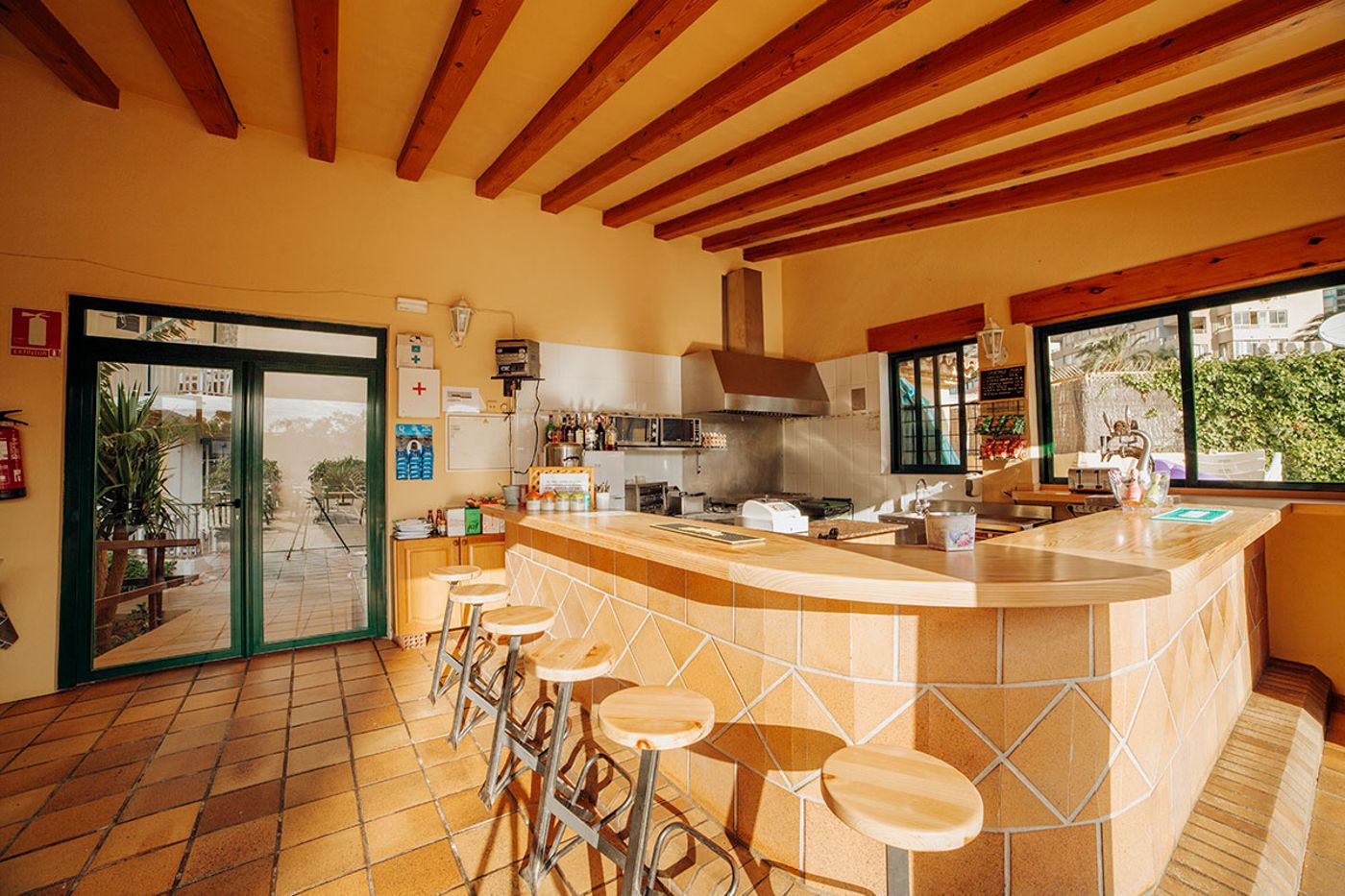 PalmCourtApartments_4