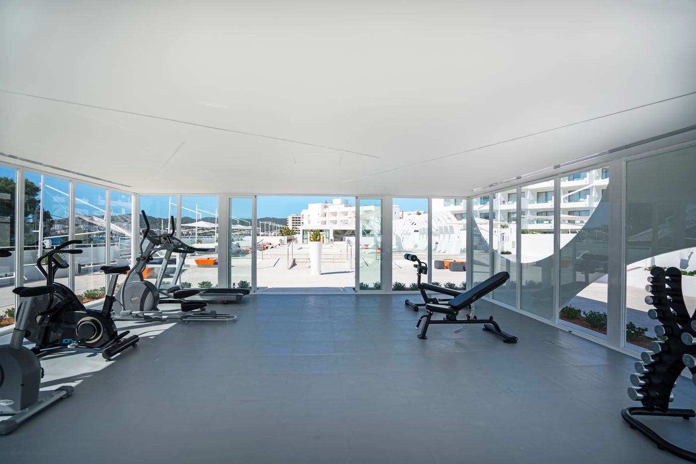 THB-Naeco-Ibiza-Class-Sports-and-Entertainment-37