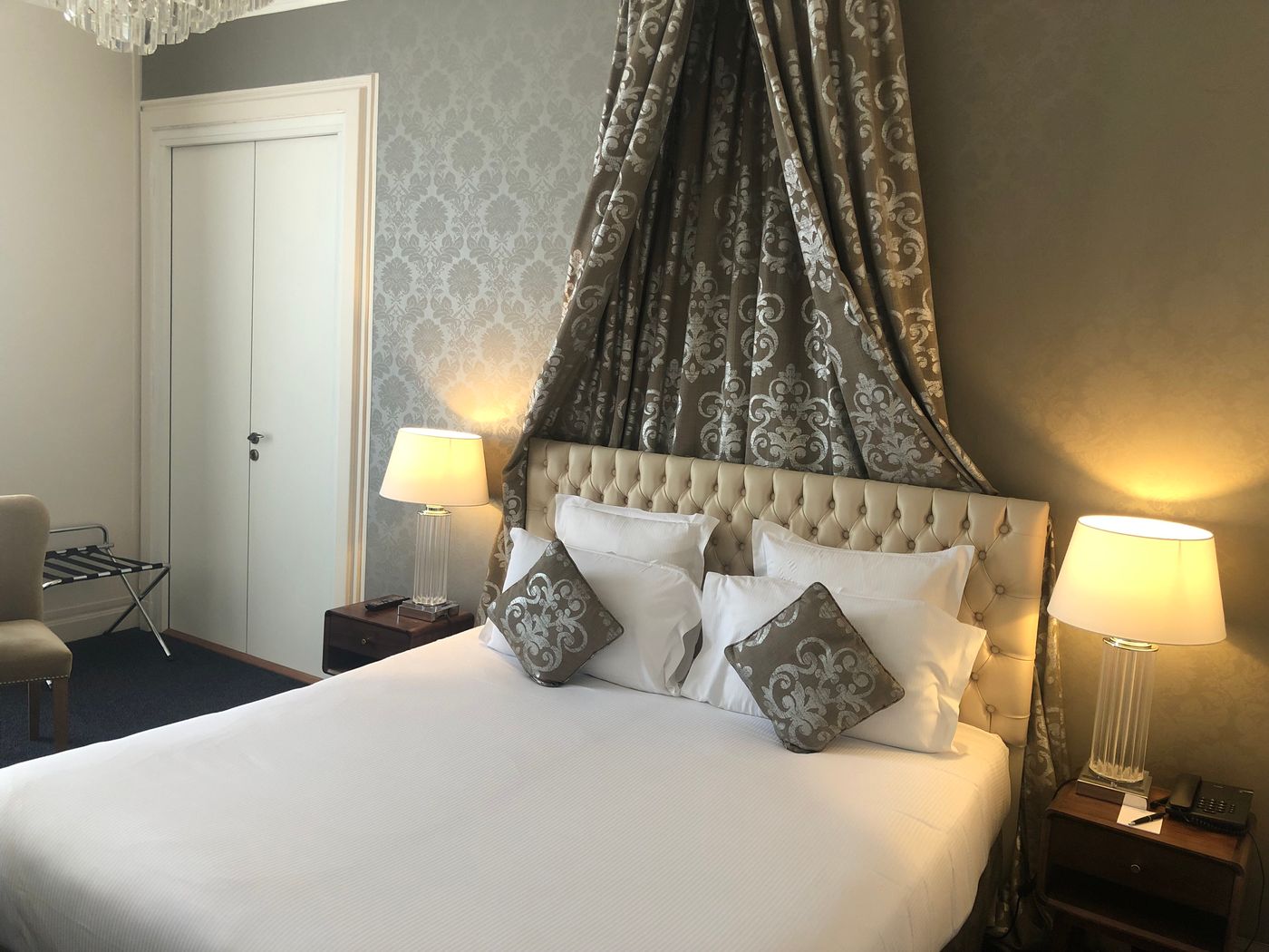 Hotel-Claridge-Worldhotel-Room-27