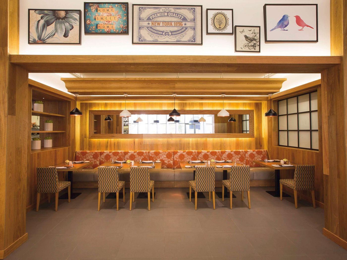 Movenpick-Jumeirah-Beach-Restaurant-55