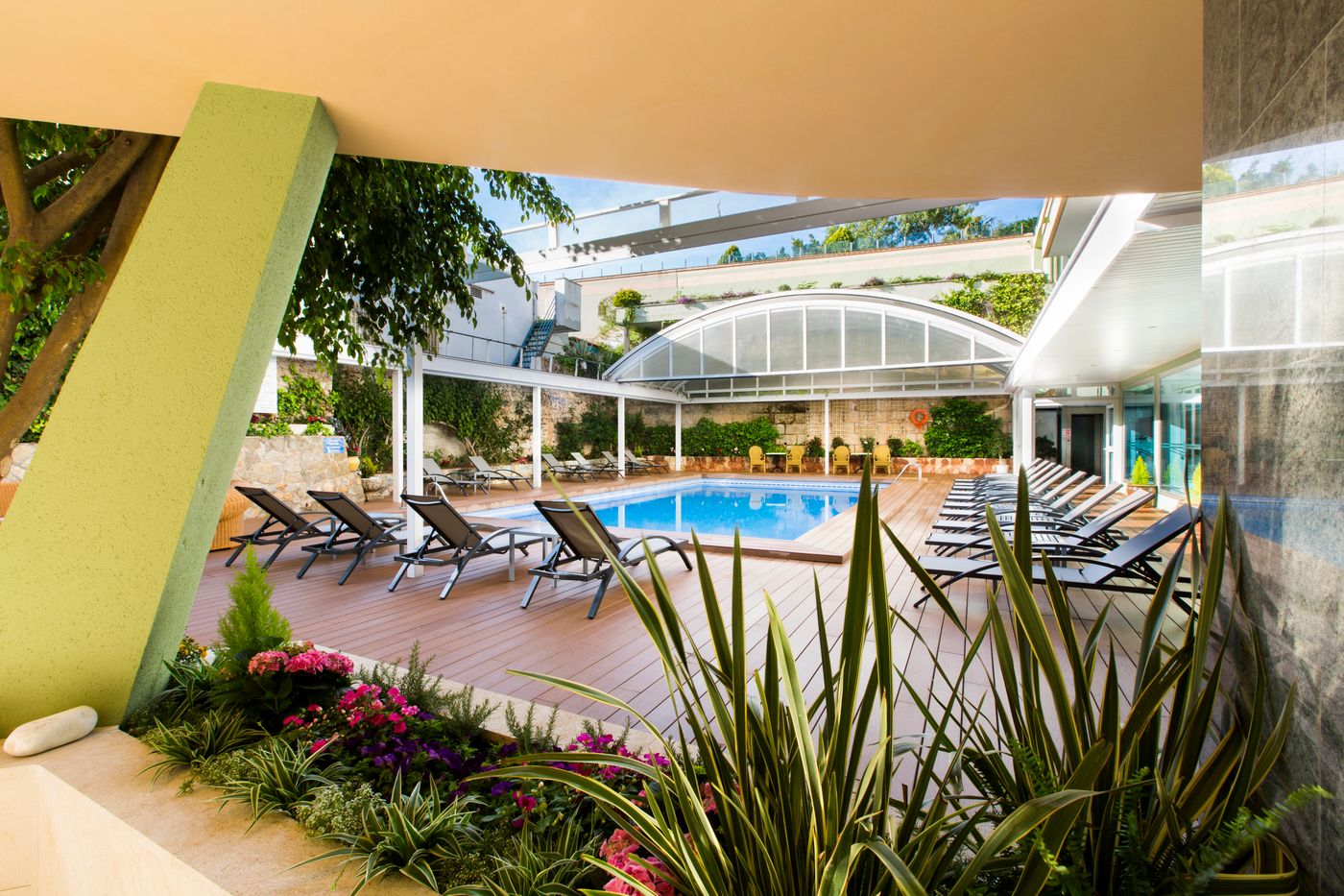 Aguabeach - Adults Only