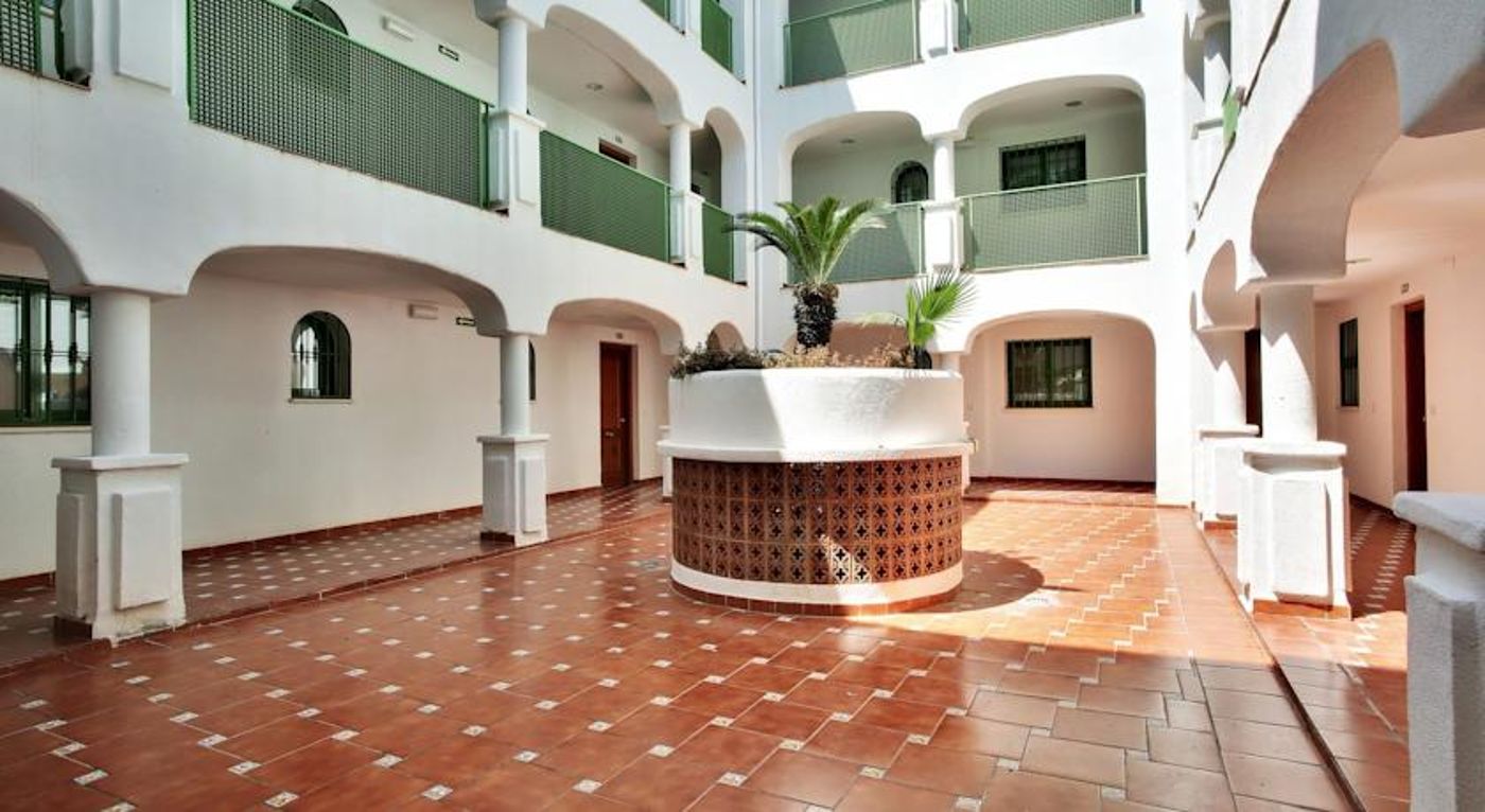 Pueblo El Goleto Apartments