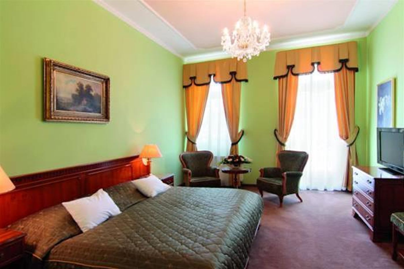 Bristol-Czech Republic-KARLSBAD-General view-6