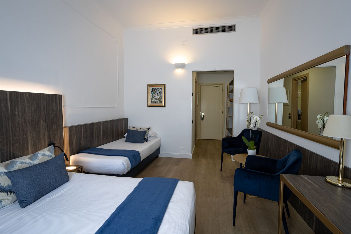Grand-Hotel-Tiberio-Room-9