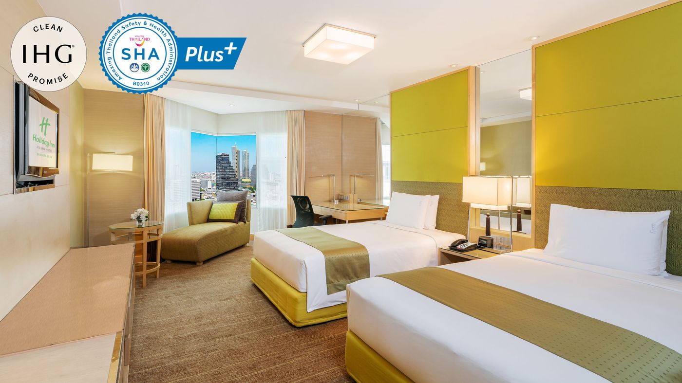 Holiday-Inn-Bangkok-Silom-Room-12