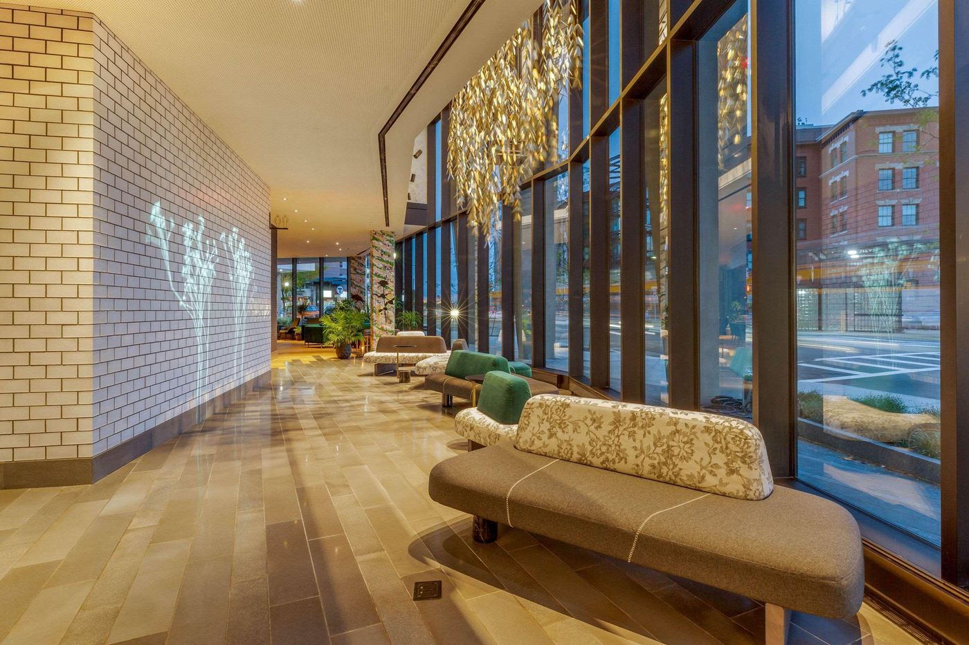 Cambria-Hotel-Boston-Downtown-South-Boston-Lobby-17