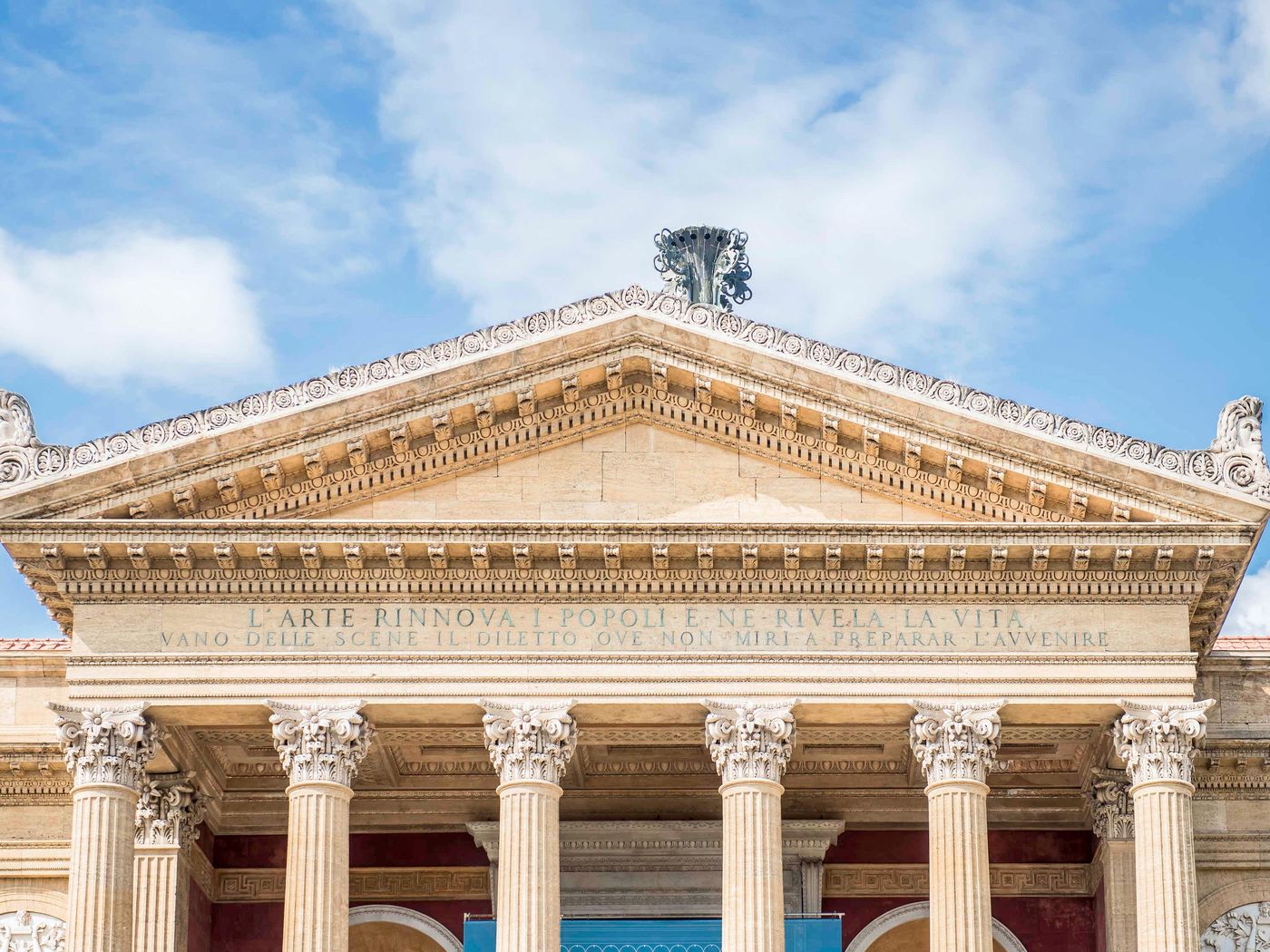 Cristal-Palace-Hotel-Sports-and-Entertainment-6